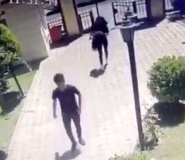 4. kattan düşerek ölen Duygu Delen'in kemerle saatlerce dövüldüğü tespit edildi 4. kattan düşerek ölen Duygu Delen'in kemerle saatlerce dövüldüğü tespit edildi