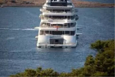 Abramoviç'in Bodrum sefası sürüyor Abramoviç'in Bodrum sefası sürüyor