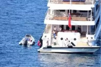 Abramoviç'in Bodrum sefası sürüyor Abramoviç'in Bodrum sefası sürüyor