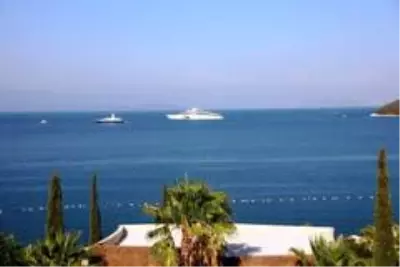 Abramoviç'in Bodrum sefası sürüyor Abramoviç'in Bodrum sefası sürüyor