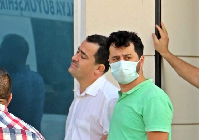 Babanın Cuma namazı yolunda kazada kaybettiği oğluna son bakışı yürek burktu Babanın Cuma namazı yolunda kazada kaybettiği oğluna son bakışı yürek burktu
