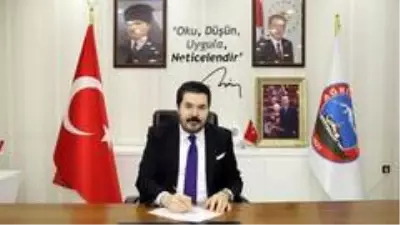 Başkan Sayan'dan Ağrılı gençlere destek veren Selçuk Bayraktar'a teşekkür Başkan Sayan'dan Ağrılı gençlere destek veren Selçuk Bayraktar'a teşekkür