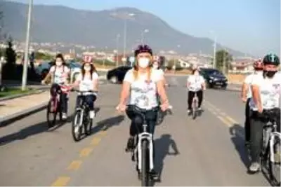 Bayan Başkan mesaiye pedal çevirerek başladı Bayan Başkan mesaiye pedal çevirerek başladı