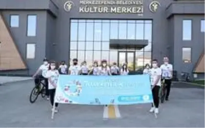 Bayan Başkan mesaiye pedal çevirerek başladı Bayan Başkan mesaiye pedal çevirerek başladı