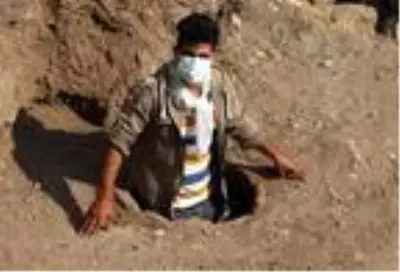 Son dakika haberi... Bitlis Kalesi'ndeki kazılarda Bizans ve Selçuklu dönemlerine ait sikkeler bulundu Son dakika haberi... Bitlis Kalesi'ndeki kazılarda Bizans ve Selçuklu dönemlerine ait sikkeler bulundu