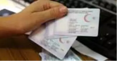 Çipli kimlik kartı nedir? Çipli kimlik ve ehliyetler ne zaman birleştirilecek? Çipli kimlik ve ehliyet hakkında merak edilenler Çipli kimlik kartı nedir? Çipli kimlik ve ehliyetler ne zaman birleştirilecek? Çipli kimlik ve ehliyet hakkında merak edilenler