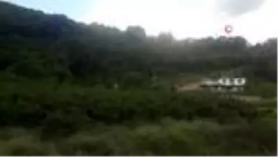 Demir korkuluklar arkasında binlerce yıllık tarih yatıyor Demir korkuluklar arkasında binlerce yıllık tarih yatıyor