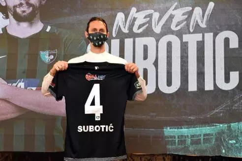 Denizlispor, dünyaca ünlü stoper Neven Subotic'i kadrosuna kattı Denizlispor, dünyaca ünlü stoper Neven Subotic'i kadrosuna kattı