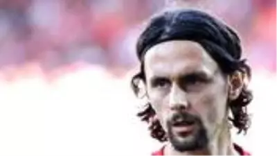 Denizlispor, dünyaca ünlü stoper Neven Subotic'i kadrosuna kattı Denizlispor, dünyaca ünlü stoper Neven Subotic'i kadrosuna kattı