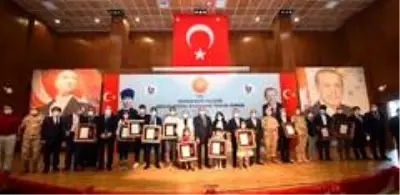 Diyarbakır'da devlet övünç madalyası tevcih töreni yapıldı Diyarbakır'da devlet övünç madalyası tevcih töreni yapıldı