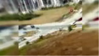 Edirne'de şaşkına çeviren olay... Traktörden ayrılan römork korkuttu Edirne'de şaşkına çeviren olay... Traktörden ayrılan römork korkuttu