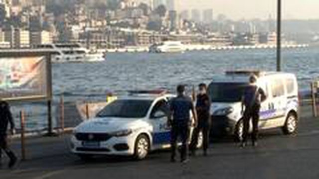 Eminönü sahilinde erkek cesedi bulundu