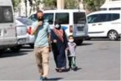 4 çocuğunu eve kapatıp işkence eden baba hakkındaki soruşturma 'basit yaralama'dan yürütülüyor 4 çocuğunu eve kapatıp işkence eden baba hakkındaki soruşturma 'basit yaralama'dan yürütülüyor