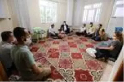 4 çocuğunu eve kapatıp işkence eden baba hakkındaki soruşturma 'basit yaralama'dan yürütülüyor 4 çocuğunu eve kapatıp işkence eden baba hakkındaki soruşturma 'basit yaralama'dan yürütülüyor