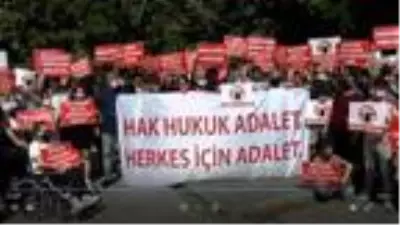 GAZETE SATIŞ BÜFESİ SAHİPLERİNDEN İBB'YE KİRA ZAMMI PROTESTOSU GAZETE SATIŞ BÜFESİ SAHİPLERİNDEN İBB'YE KİRA ZAMMI PROTESTOSU