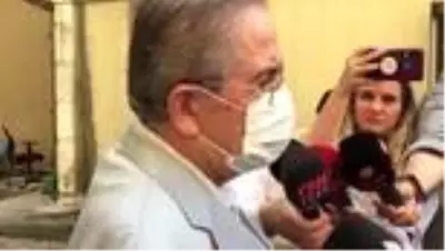 Gazeteci Taha Akyol ve oğlunu dolandırdığı iddia edilen üç şüpheli adliyeye sevk edildi Gazeteci Taha Akyol ve oğlunu dolandırdığı iddia edilen üç şüpheli adliyeye sevk edildi
