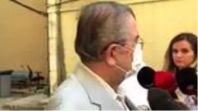 Gazeteci Taha Akyol ve oğlunu dolandırdığı iddia edilen üç şüpheli adliyeye sevk edildi Gazeteci Taha Akyol ve oğlunu dolandırdığı iddia edilen üç şüpheli adliyeye sevk edildi