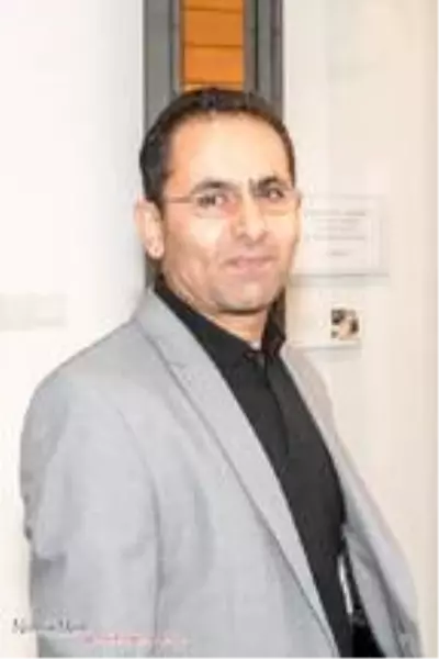 Güney Kıbrıs'ta Hz. İsa ve Rum liderlerinin figürlerini çizen sanatçıya tepki yağdı Güney Kıbrıs'ta Hz. İsa ve Rum liderlerinin figürlerini çizen sanatçıya tepki yağdı