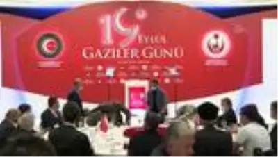 Son dakika haberi... Hak-İş Genel Başkanı Arslan: 'Şehit yakınları ve gazilerimizi tek bir talebi var, 'bizi unutmayın... Son dakika haberi... Hak-İş Genel Başkanı Arslan: 'Şehit yakınları ve gazilerimizi tek bir talebi var, 'bizi unutmayın...