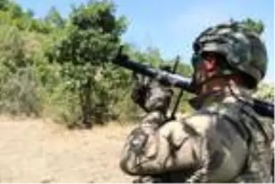 Son dakika... İçişleri Bakanlığı: Bitlis'te 'Yıldırım-12 Beşkaynak Operasyonu' başlatıldı Son dakika... İçişleri Bakanlığı: Bitlis'te 'Yıldırım-12 Beşkaynak Operasyonu' başlatıldı