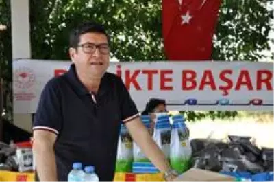 İl Müdürü Saylak, 'Ne zaman üretmek isterseniz, o zaman yanınızda bizleri göreceksiniz' İl Müdürü Saylak, 'Ne zaman üretmek isterseniz, o zaman yanınızda bizleri göreceksiniz'
