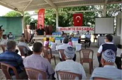 İl Müdürü Saylak, 'Ne zaman üretmek isterseniz, o zaman yanınızda bizleri göreceksiniz' İl Müdürü Saylak, 'Ne zaman üretmek isterseniz, o zaman yanınızda bizleri göreceksiniz'