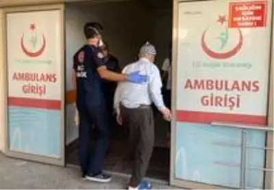İntihar etmek için korkuluklara bağladığı ip kopunca yaşlı adam, hayata tutundu İntihar etmek için korkuluklara bağladığı ip kopunca yaşlı adam, hayata tutundu