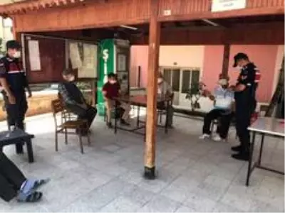 Son dakika haber... Isparta'da maske takmayan 18 kişiye toplam 16 bin 200 lira ceza Son dakika haber... Isparta'da maske takmayan 18 kişiye toplam 16 bin 200 lira ceza