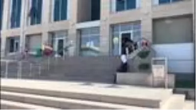 Son dakika haber! Jandarma tarafından yakalanan PKK'lı terörist tutuklandı Son dakika haber! Jandarma tarafından yakalanan PKK'lı terörist tutuklandı