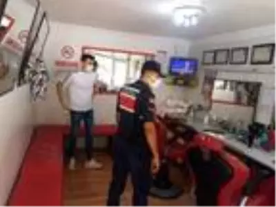 Son dakika haberleri: Jandarmadan koronavirüs tedbirlerine uymayanlara ceza Son dakika haberleri: Jandarmadan koronavirüs tedbirlerine uymayanlara ceza