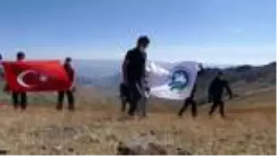 Kaçkarlar'ın zirvesindeki İspir Yedigöller'de doğa yürüyüşü ve rafting etkinliği Kaçkarlar'ın zirvesindeki İspir Yedigöller'de doğa yürüyüşü ve rafting etkinliği