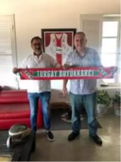 Karşıyaka'da Tolungüç ilk maçta yok Karşıyaka'da Tolungüç ilk maçta yok