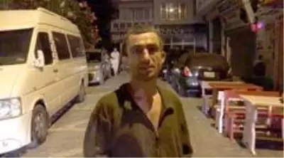 Kediyi kurtardı, bu kez kendi mahsur kaldı Kediyi kurtardı, bu kez kendi mahsur kaldı