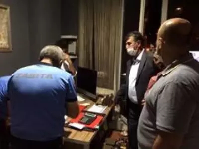 Kına gecesini zabıta ekipleri bastı Kına gecesini zabıta ekipleri bastı