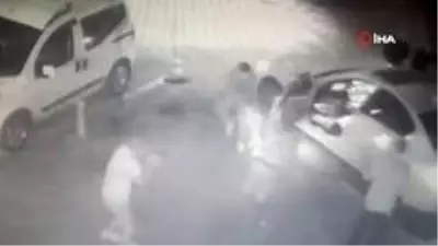 Kurşun yağdırdı: Fatih Karagümrük eski başkanına silahlı saldırı kamerada Kurşun yağdırdı: Fatih Karagümrük eski başkanına silahlı saldırı kamerada