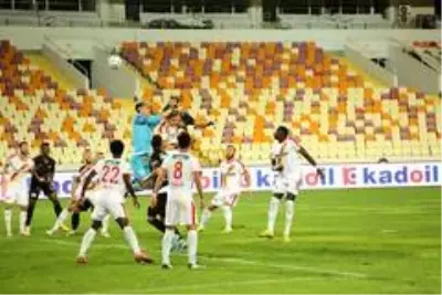 Malatyaspor kendi sahasında Göztepe'yle 1-1 beraber kaldı Malatyaspor kendi sahasında Göztepe'yle 1-1 beraber kaldı