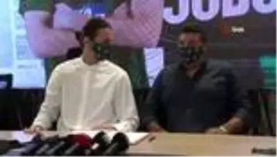 Neven Subotıc, Denizlispor ile sözleşme imzaladı Neven Subotıc, Denizlispor ile sözleşme imzaladı