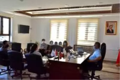 Okul öncesi ve temel eğitim müdürleri ile bir araya geldi Okul öncesi ve temel eğitim müdürleri ile bir araya geldi