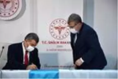 Sağlık Bakanı Fahrettin Koca: İzmir'deki vaka artışı kontrol altında(2) Sağlık Bakanı Fahrettin Koca: İzmir'deki vaka artışı kontrol altında(2)