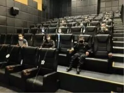 Samsun'da özel çocuklar beyaz perdeyle buluştu Samsun'da özel çocuklar beyaz perdeyle buluştu