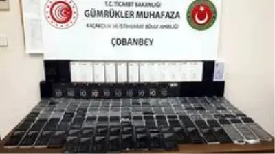Sınırda 1 Milyon TL değerinde kaçak cep telefonu yakalandı Sınırda 1 Milyon TL değerinde kaçak cep telefonu yakalandı