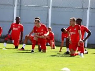 Sivasspor, Erzurum maçına iddialı hazırlanıyor Sivasspor, Erzurum maçına iddialı hazırlanıyor