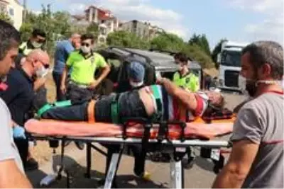 Son dakika haber... TEM Otoyolu'nda can pazarı: 2'si çocuk 6 yaralı Son dakika haber... TEM Otoyolu'nda can pazarı: 2'si çocuk 6 yaralı