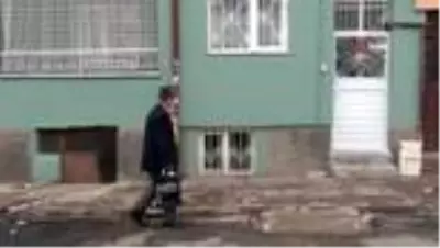 Türk bayrağını yanından ayırmazdı, vefatı herkesi üzdü Türk bayrağını yanından ayırmazdı, vefatı herkesi üzdü