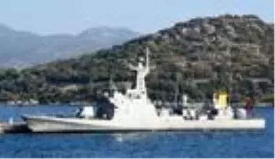 Türk hücümbotu, Kaş Setur Marina'ya demirledi Türk hücümbotu, Kaş Setur Marina'ya demirledi