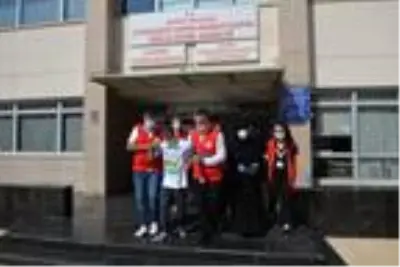Türk Kızılay, kaybolan Suriyeli engelli genci annesiyle buluşturdu Türk Kızılay, kaybolan Suriyeli engelli genci annesiyle buluşturdu