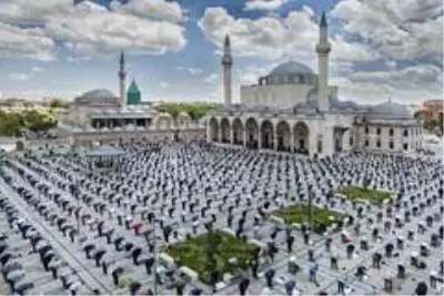 Üniversiteli gençler pandemiyi fotoğrafladı Üniversiteli gençler pandemiyi fotoğrafladı