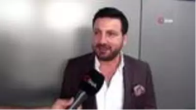 Ünlü oyuncu Davut Güloğlu Bursa'da özlem giderdi Ünlü oyuncu Davut Güloğlu Bursa'da özlem giderdi