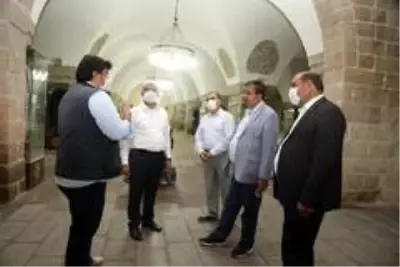 Ünlü Yazar Hayati İnanç'tan Battalgazi'ye övgüler Ünlü Yazar Hayati İnanç'tan Battalgazi'ye övgüler
