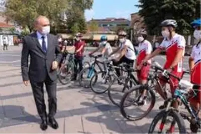 0 Emisyonlu hareketlilik için pedal bastılar 0 Emisyonlu hareketlilik için pedal bastılar